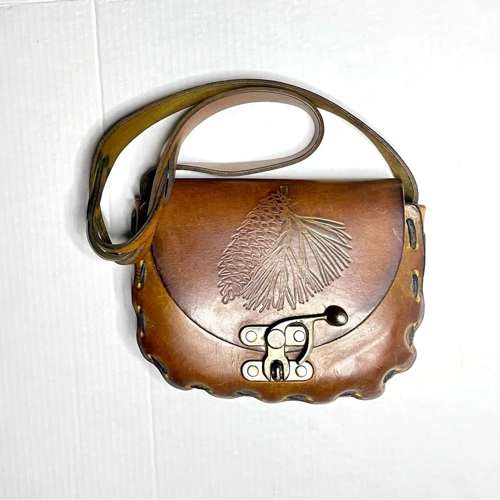 Vintage Tooled Leather Structured Crossbody Bag - Picture 2 of 15